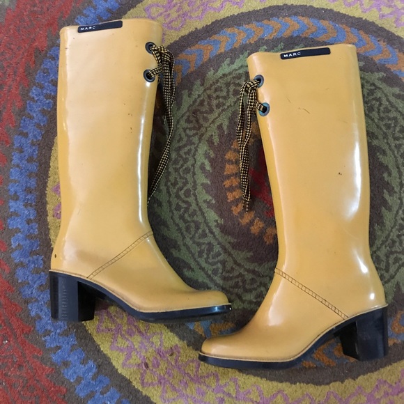 Marc Jacobs Shoes | Knee High Rain Boots | Poshmark MARC BY MARC JACOBS Black High Heeled Rain Boots | vogue
